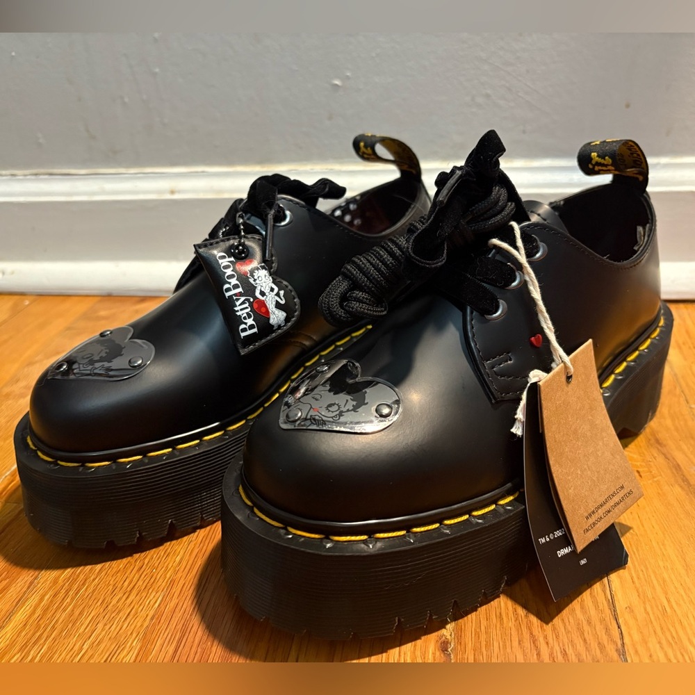 DR MARTENS 1461 QUAD BETTY BOOP PLATFORM SHOES